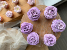 Load image into Gallery viewer, CLASS B 奧斯汀玫瑰,向日葵,櫻花,蝴蝶蘭,牡丹,玫瑰 —Lazy Mini Cupcakes (韓式裱花溫習課程)