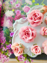 Load image into Gallery viewer, CLASS B 奧斯汀玫瑰,向日葵,櫻花,蝴蝶蘭,牡丹,玫瑰 —Lazy Mini Cupcakes (韓式裱花溫習課程)