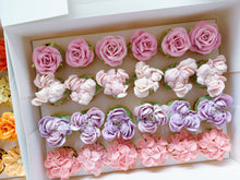 Load image into Gallery viewer, CLASS B 奧斯汀玫瑰,向日葵,櫻花,蝴蝶蘭,牡丹,玫瑰 —Lazy Mini Cupcakes (韓式裱花溫習課程)