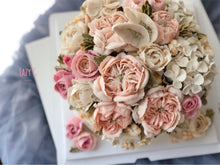 將圖片載入圖庫檢視器 Lazy Bouquet