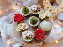 Load image into Gallery viewer, 聖誕九宮格杯子蛋糕課程
