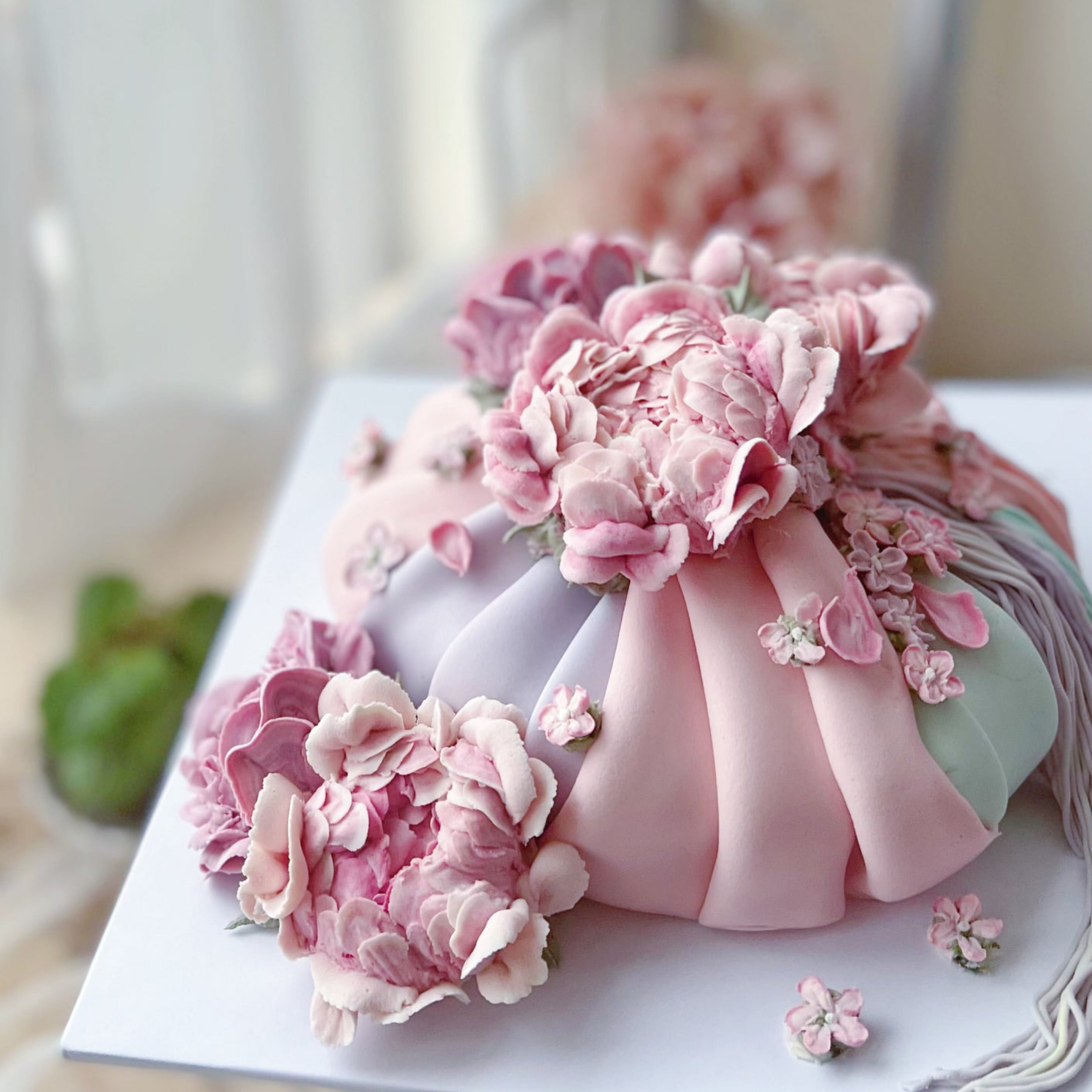 Lazy Wrapping Workshop – LazyG Cakes